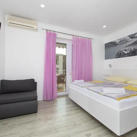 Apartment Fina *