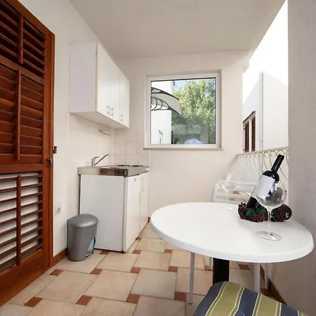 Apartment Fina *