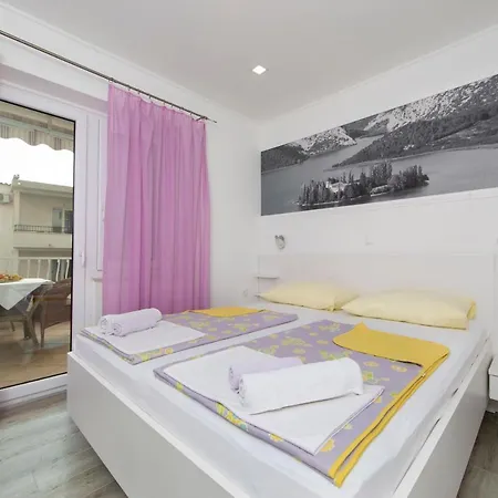 Apartment Fina *