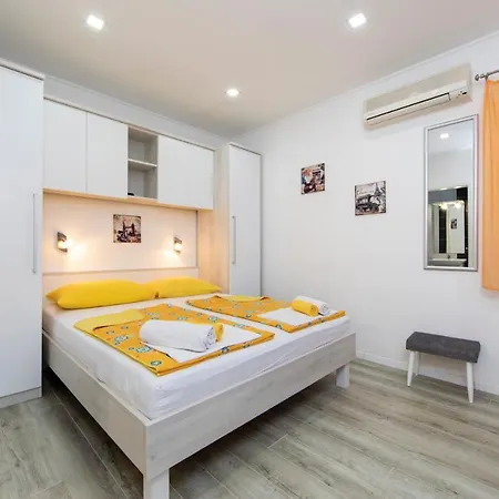 Apartment Fina