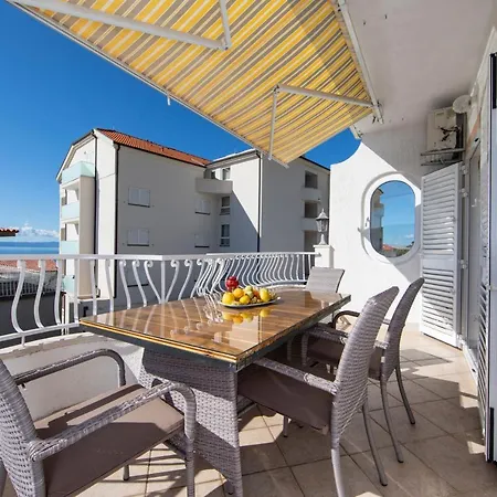 Fina Apartment
